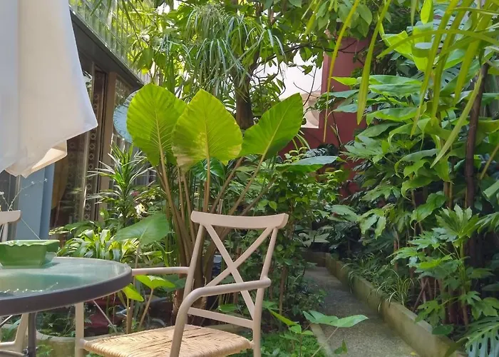 Garden House Apartman Porto